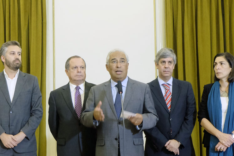 Acordo entre partidos da esquerda garante cumprimento das regras orçamentais