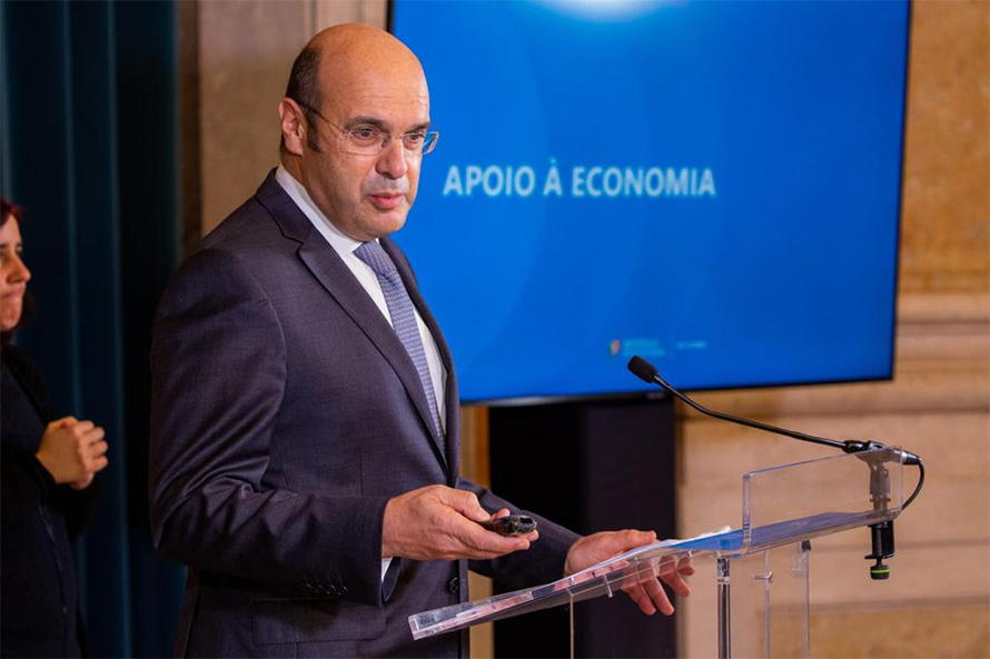 Governo está preparado para prolongar apoios ao emprego