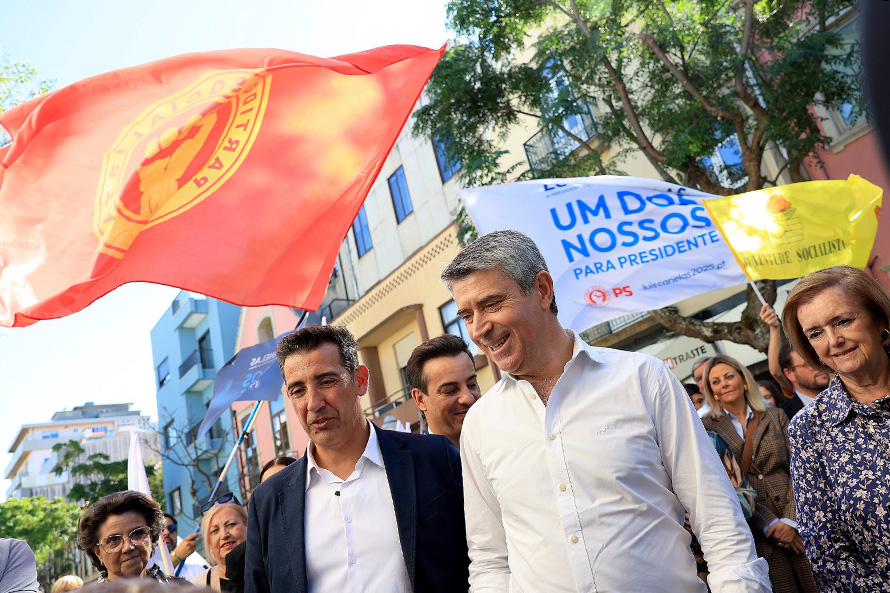 José Luís Carneiro vê em Espinho “a reconstituição da relação de confiança com o PS”