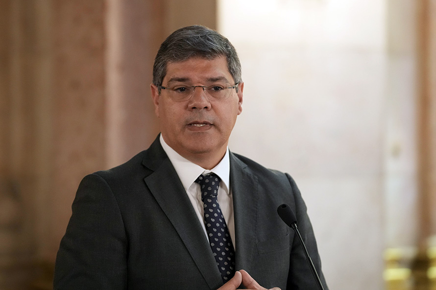 Eurico Brilhante Dias alerta autarcas sobre riscos para o interior depois de despacho sobre vagas