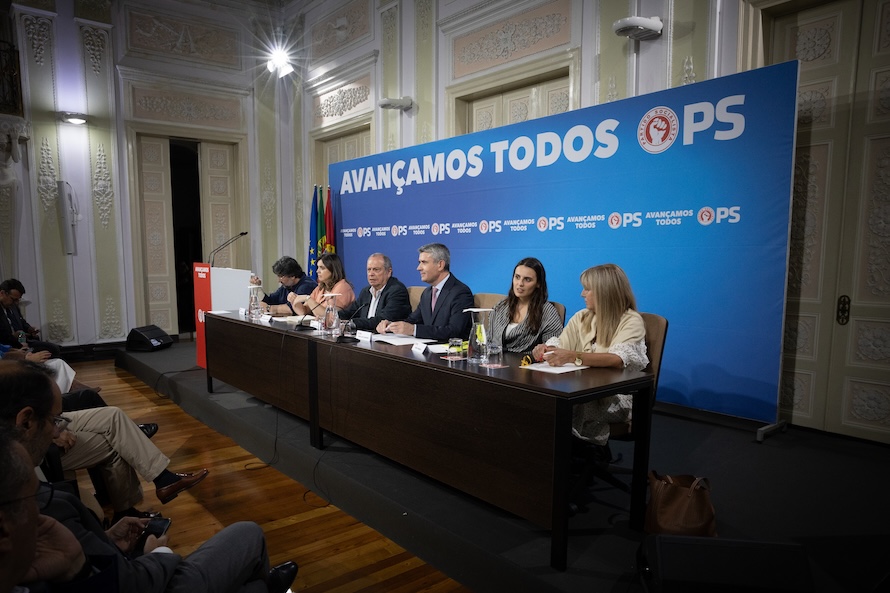 Portugal está pior: PS aponta falhanços do Governo na saúde, economia, habitação e educação
