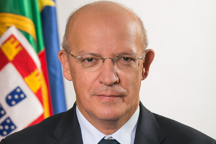 Portugal e Angola reforçam relações “densas e ricas”