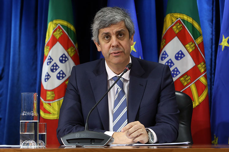 Governo socialista honra compromissos mantendo rigor orçamental
