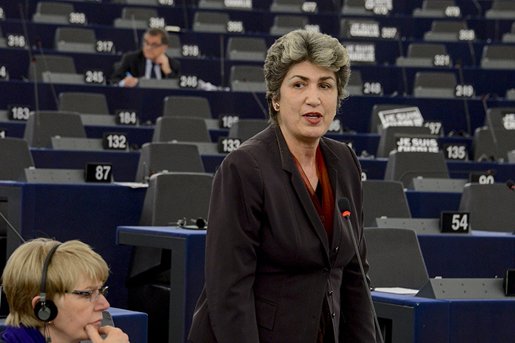 Socialistas europeus avançam propostas para integração dos refugiados e criação de emprego