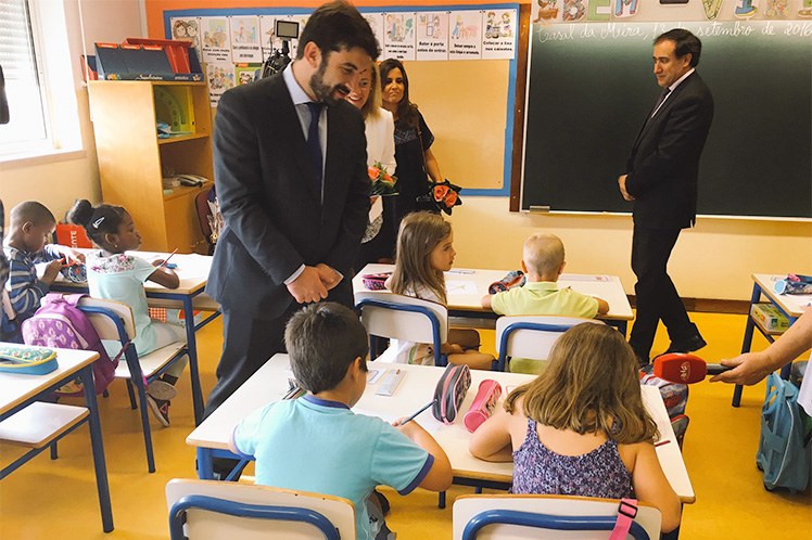 Governo aplica 200 milhões de euros para modernizar 200 escolas