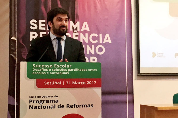Construir o sucesso escolar com o compromisso de todos