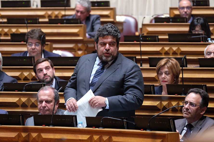 Solução de Governo à esquerda corrigiu limitações à liberdade criadas pela direita