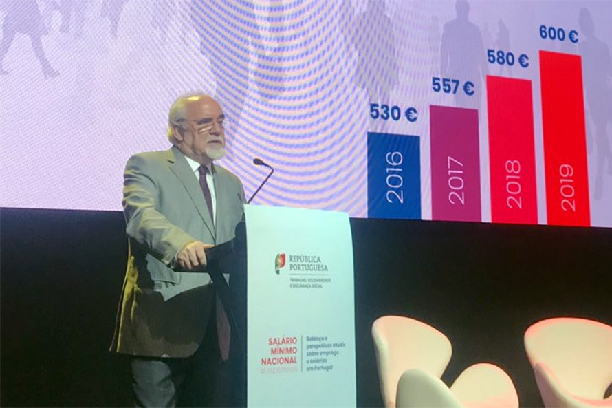 Salário mínimo deve evoluir com ponderação e ambição