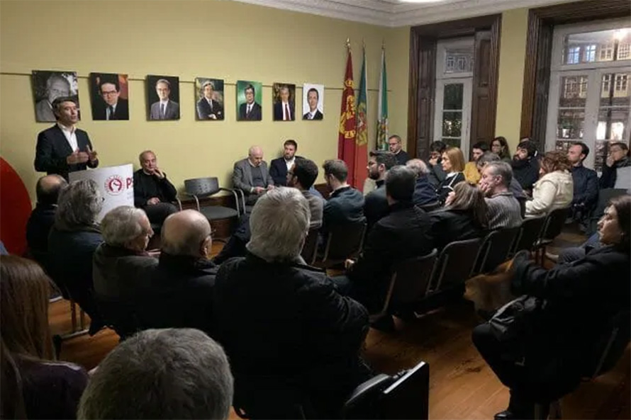 “Sentido de responsabilidade e compromisso político” dos partidos é fundamental para a estabilidade na legislatura