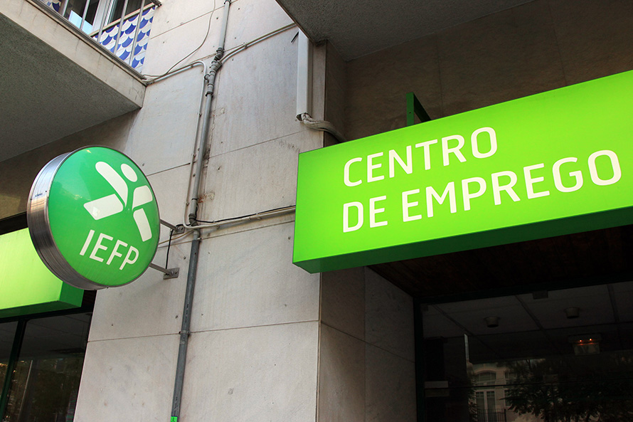 Converte+ recebeu mais de 46 mil candidaturas para contratos sem termo
