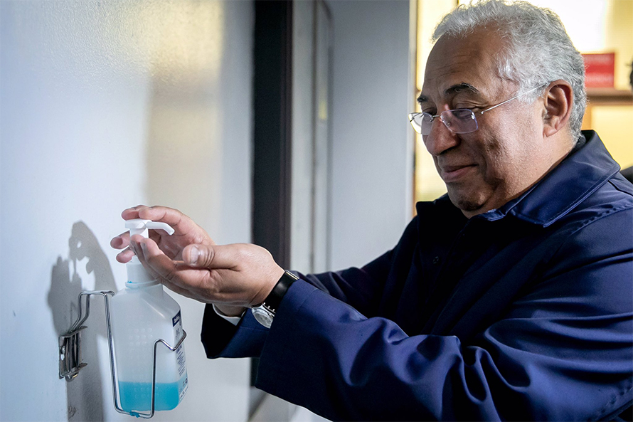 António Costa visitou Centro Hospitalar São João no Porto