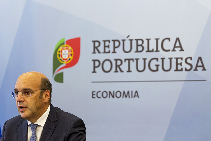 Governo quer avançar com uma nova linha de crédito para as empresas no valor de 7 mil milhões de euros