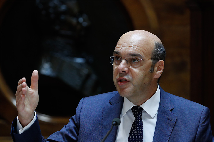 Nova linha de crédito de mil milhões de euros para apoiar micro e pequenas empresas