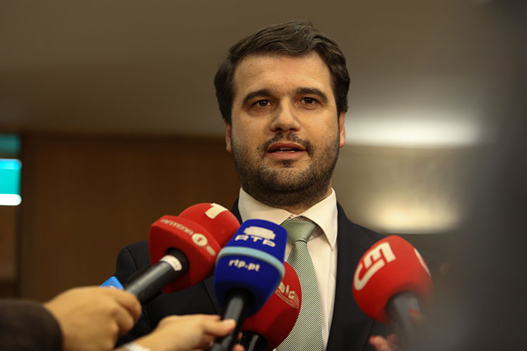 É necessário consenso político nos contratos de fidelização nas telecomunicações
