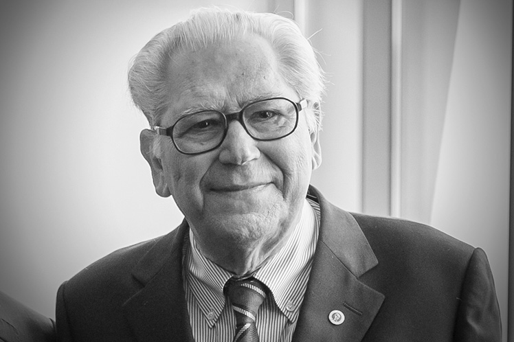 ANTÓNIO ARNAUT