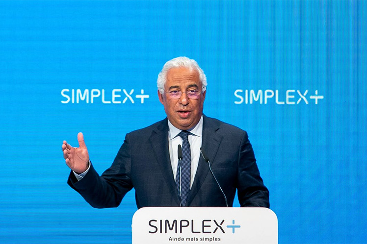 Simplex+ vai poupar 1 100 ME à economia