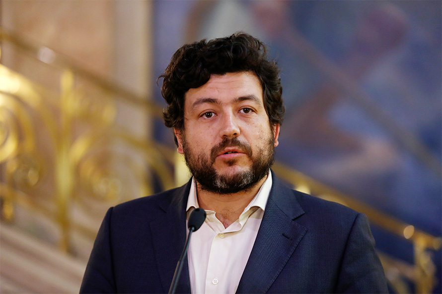 PS reitera empenho total no grupo de trabalho e lamenta críticas de elementos externos