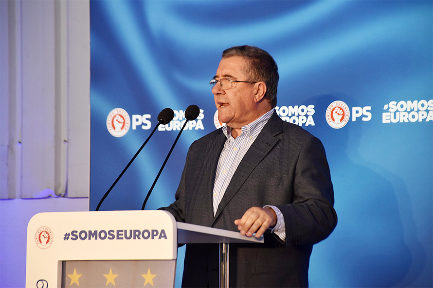 Direita tem de ser “punida” pelos portugueses
