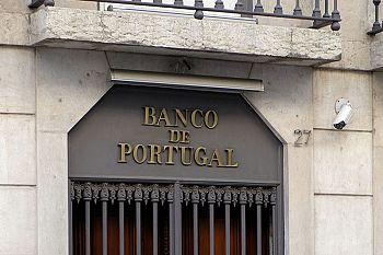Governo está empenhado na estabilização do sistema financeiro