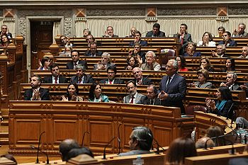 21 novos deputados assumem funções amanhã
