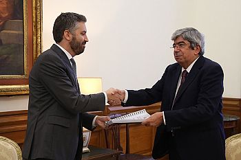 Programa do Governo foi hoje aprovado e entregue na AR