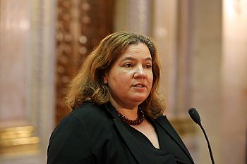 PS está disponível para melhorar combate à corrupção mas avisa para inconstitucionalidade de algumas medidas da AD