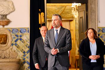 Portugal precisa de iniciar uma nova fase política com estabilidade e confiança