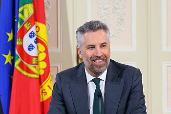 UM NOVO IMPULSO PARA PORTUGAL