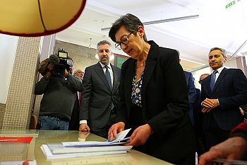 Pedro Nuno Santos entrega listas às Legislativas confiante na vitória e com apelo à concentração de votos no PS