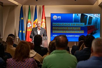 Governo Regional “está parado” na prevenção e nas soluções para a mobilidade