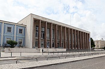 PS quer reconhecer figura da empresa estudantil e estatuto do estudante-empreendedor