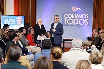 “O PS tem sido e continuará a ser o grande fator da estabilidade” para responder aos desafios do país