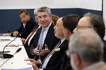 Uma economia mais produtiva e com melhores salários exige foco na coesão social e valorização do trabalho