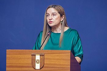 Socialistas exigem ao Governo Regional respostas urgentes para corrigir injustiças e problemas na carreira docente