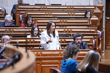 PSD e CDS querem tornar Administração Pública cada vez pior