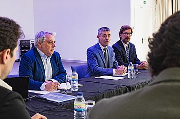 PS prepara nova estratégia para a economia em diálogo com as empresas