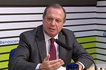 Entendimento à esquerda está a correr bem e é para cumprir