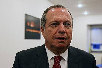 Carlos César satisfeito com apoio do Governo na construção do novo hospital da Madeira