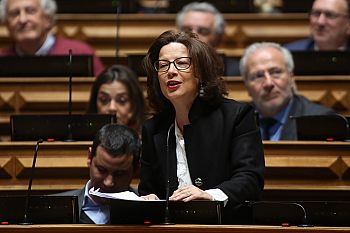 Anterior Governo tratou sistema bancário com ligeireza e leviandade