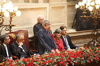 Portugal vive hoje um novo tempo político