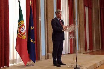 Centeno quer congregar consensos para o fortalecimento da zona euro