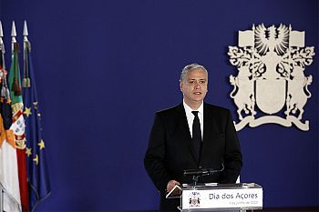 Vasco Cordeiro elogia saúde e educação num combate que teve o povo dos Açores como "inequívoco vencedor"