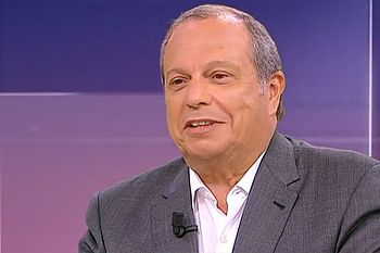 ANÁLISE POLÍTICA
