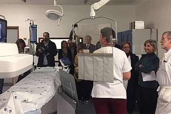 Hospitais reforçados com 850 profissionais de saúde