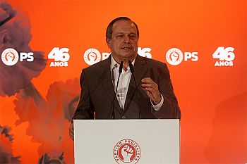 Carlos César destaca capacidade de renovação