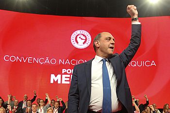 Eleitos socialistas entregam pelouros em solidariedade com PS/Porto