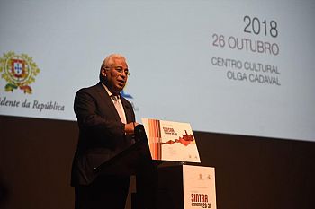 António Costa desafia empresas a apostarem numa política salarial capaz de atrair as novas gerações