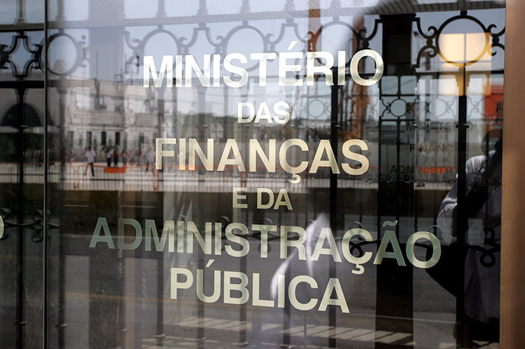 Secretário de Estado dos Assuntos Fiscais sem condições para continuar