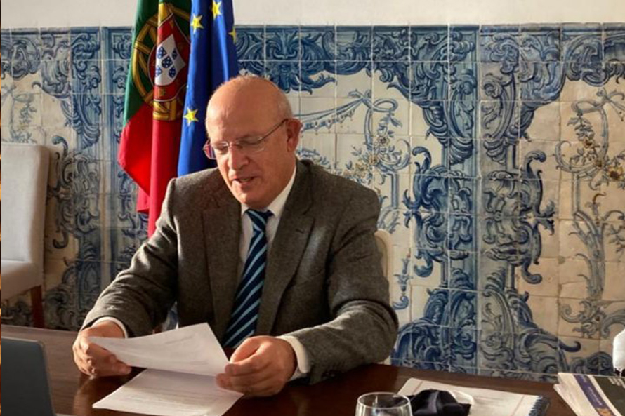 Presidência portuguesa vai privilegiar as questões sociais
