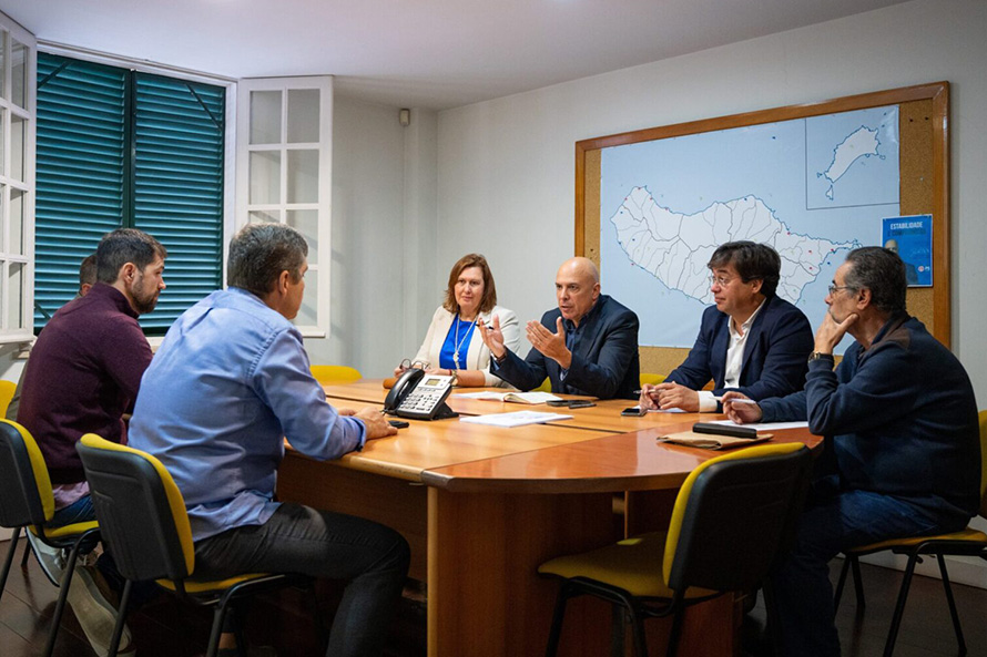PS/Madeira defende transportes públicos de qualidade e valorização dos motoristas